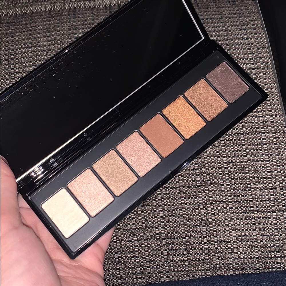 Elizabeth Arden eyeshadow palette
